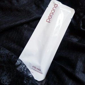 24hr Waterproof Eyeliner